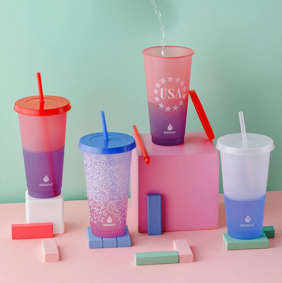 4pk-24-oz-patriotic-color-changing-cups-r9 156A0971-_1.png