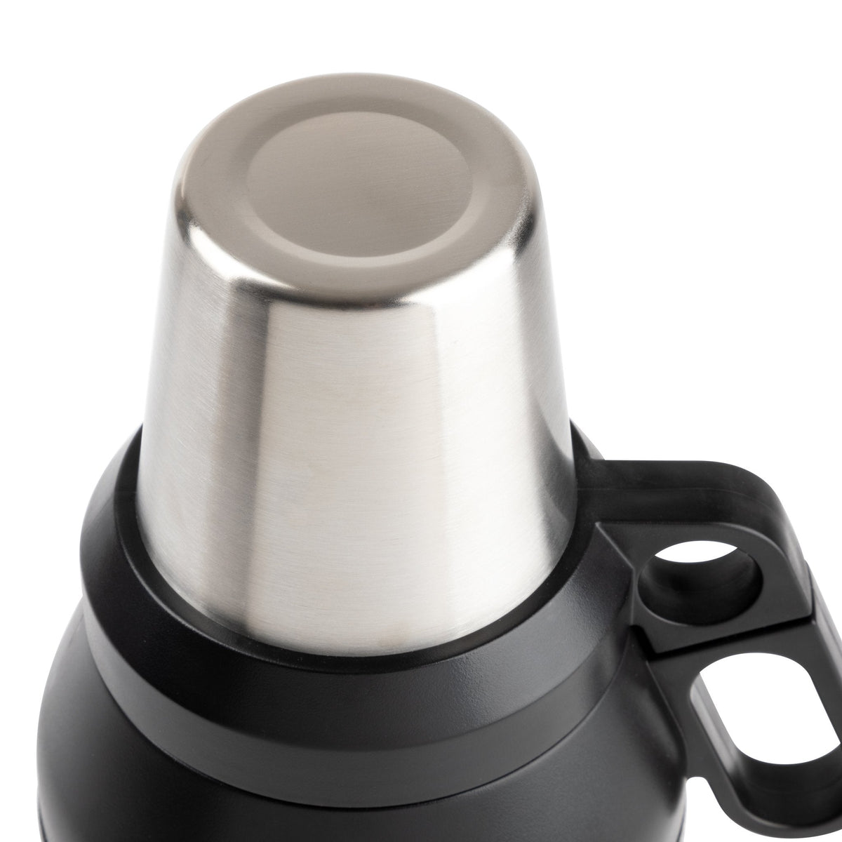 64-oz-stack-growler-s6 32701-WEB_04_0076d48d-5559-4d08-910c-361263018e65.jpg