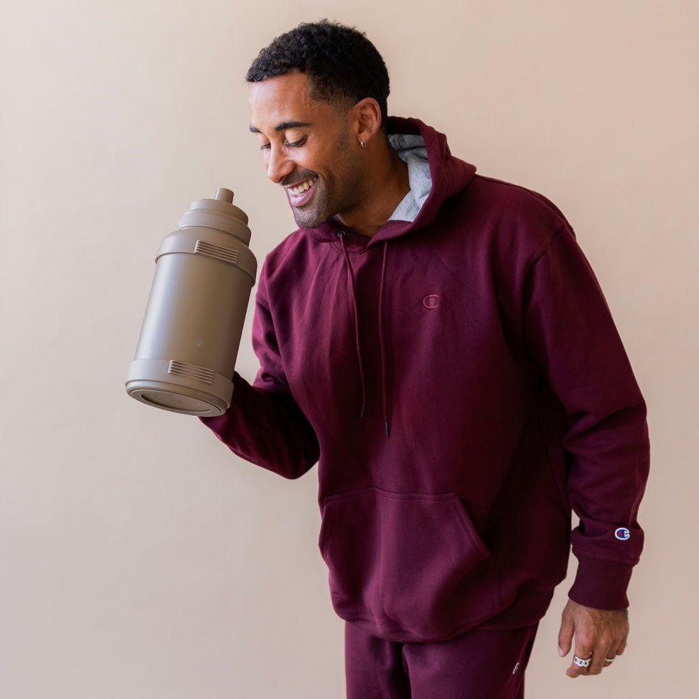 78-oz-titan-bottle-pastel-collection-g7 32_Manna_Website_Lifestyles_Titan_Darker_2.jpg