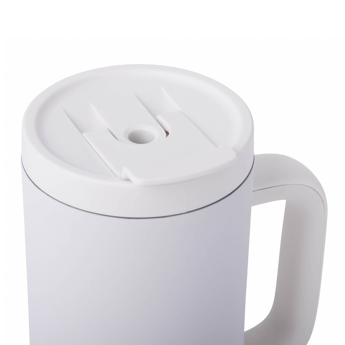 40-oz-leisure-tumbler-d4 CoreHome_MannaHydration_Whites_Raw-42.jpg