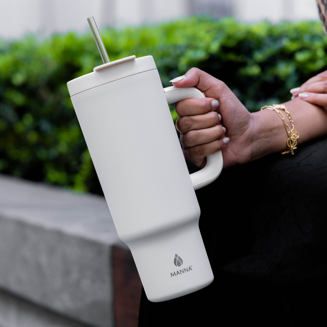 40-oz-leisure-tumbler-d4 Core_Home_Manna_Lifestyle_AUG_13-38.png