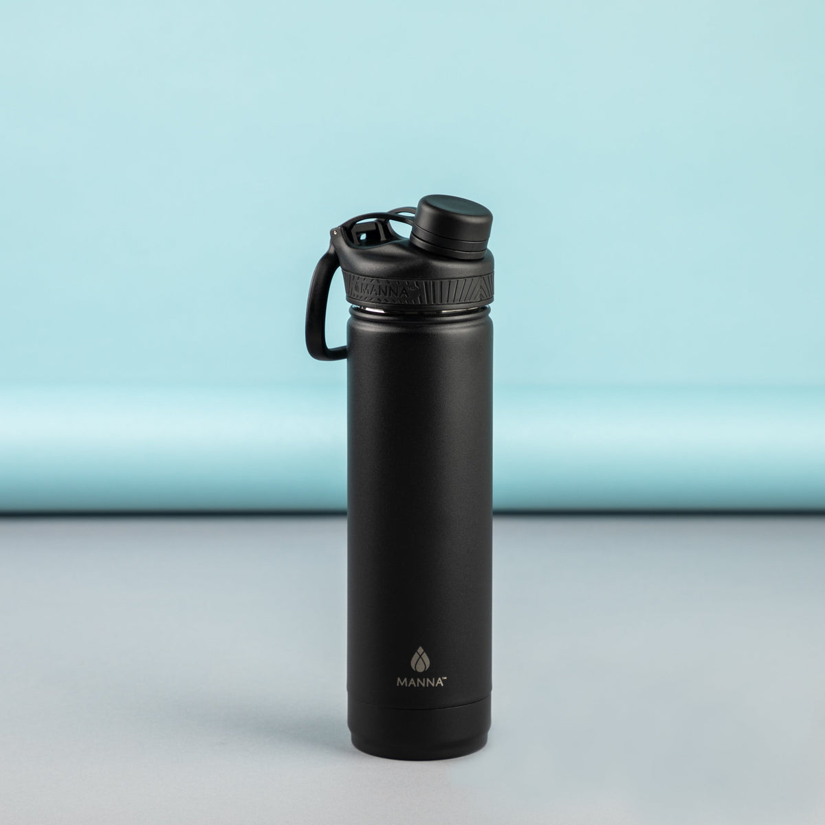 26-oz-saratoga-bottle-t2 MAN_Website_Saratoga_05.jpg